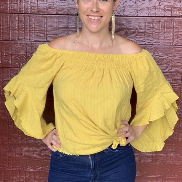 Yellow Off the Shoulder Top - Picture 1 of 1